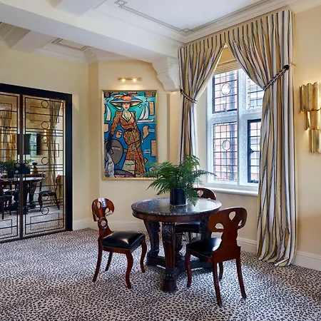 Milestone Hotel Kensington London Exterior photo The interior of the hotel
